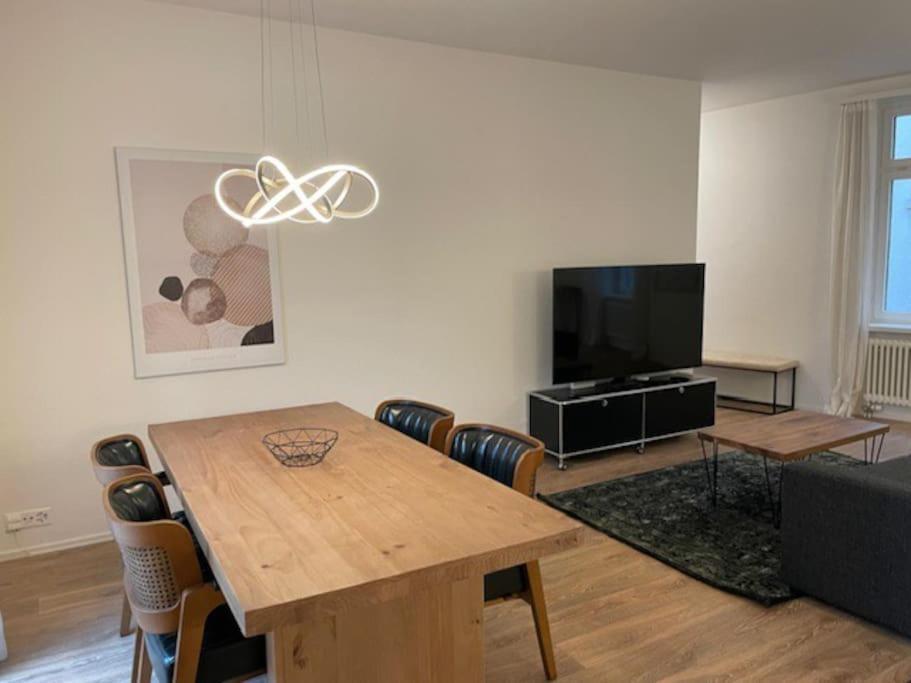 Elegant 2Br Apartment - Canal3 Zürih Dış mekan fotoğraf